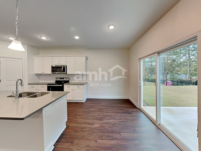 Photo - 3860 Chivalry Dr