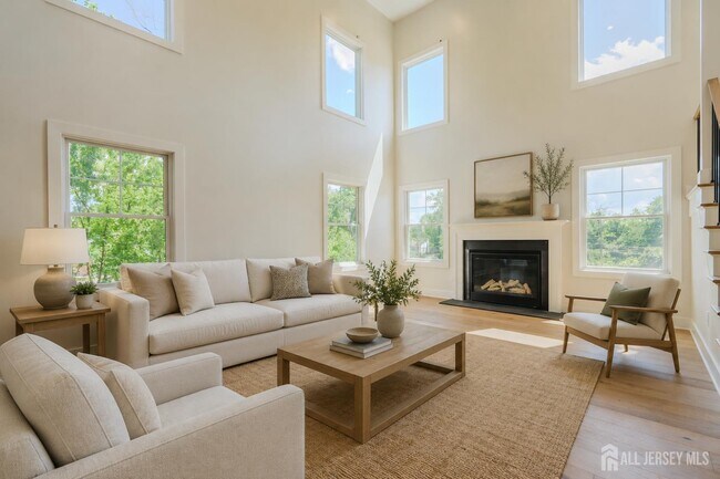 Photo - 11 11th St
