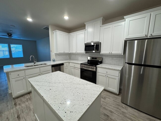 Photo - 5108 Rose Petal Ct