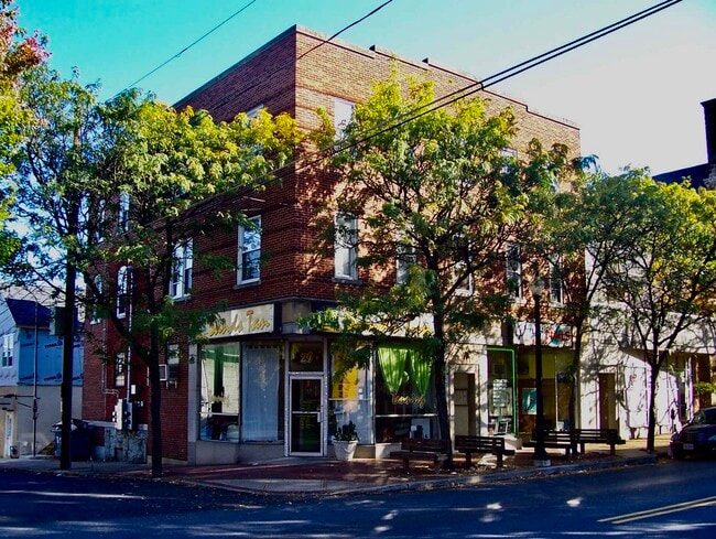 Photo - 29 W 4th St Apartments Unit 3e
