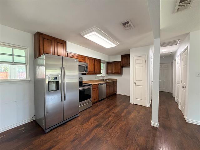 Photo - 1109 Leyenda Dr