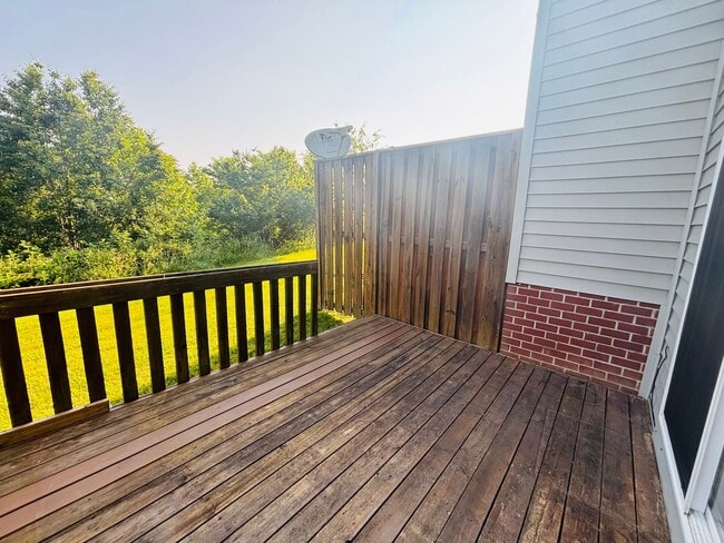 Photo - 385 Oak Tree Blvd NW