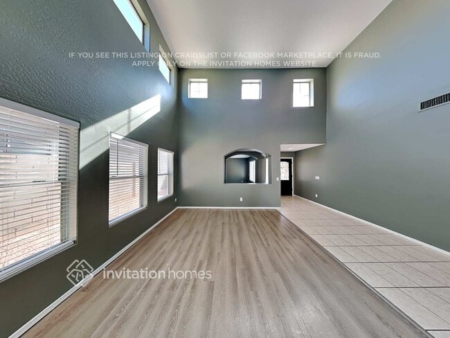 Photo - 2202 S 108th Ave