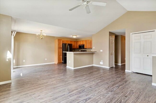 Photo - 8201 Chesapeake Cir Unidad Maple Cross Condo