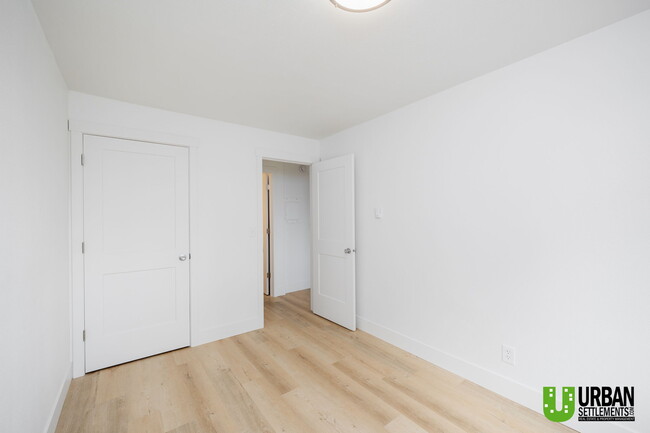 Photo - 2805 E Sharp Ave Townhome