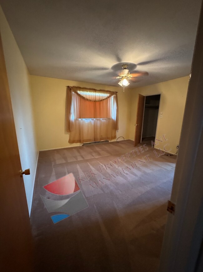 Photo - 712 Murphy Dr