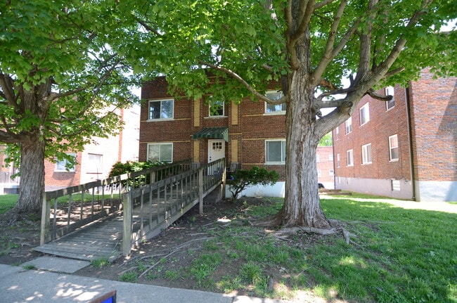 Photo - 5008 Newfield Ave Unidad 3