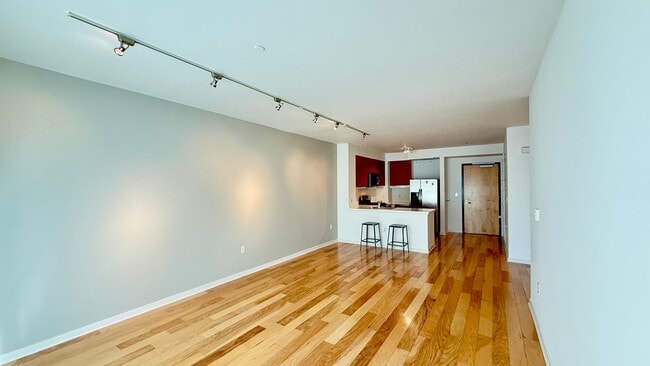Photo - 1BR + Den / 1BA with Private Patio + Parking!