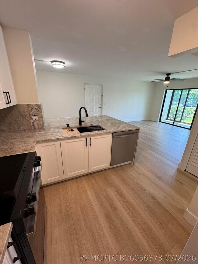 Photo - 629 Sea Pine Way Unit C1