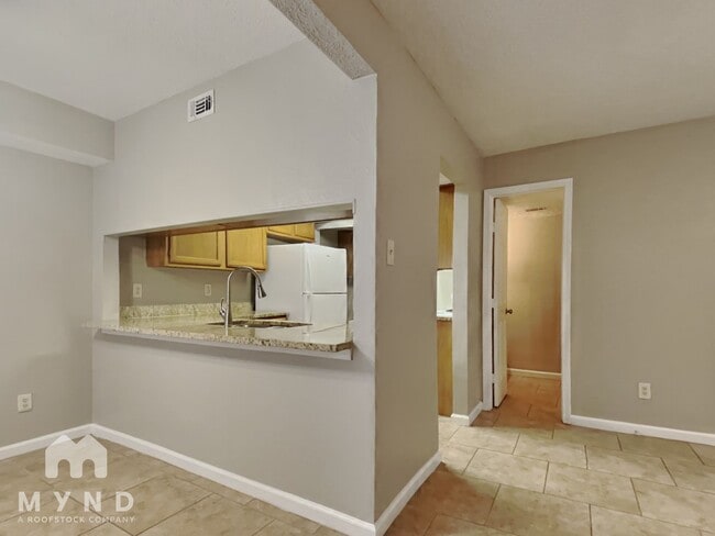 Photo - 1802 Millhouse Rd