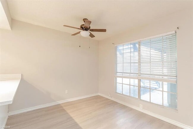 Photo - 4501 Witham Ln Unit 106