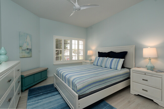 Photo - 11570 Briarwood Cir Condo Unit 4