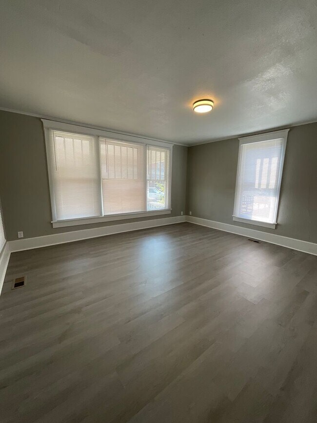 Photo - 202 W 7th St Unidad 202 W 7th St Apt. A