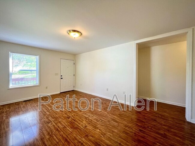 Photo - 30 Branning St