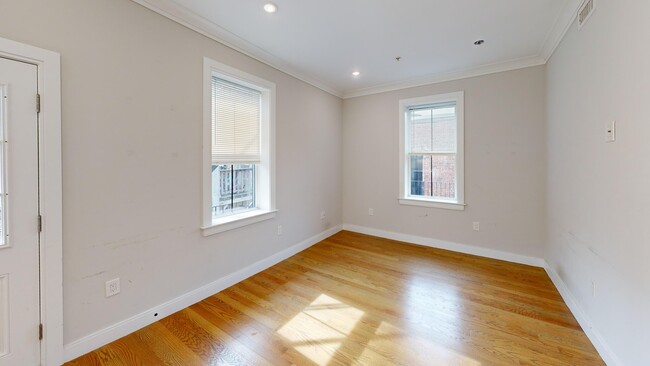 Photo - 191 Porter St Unit 4