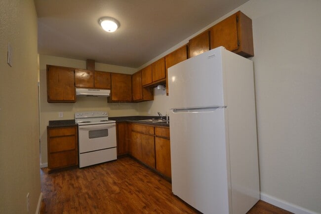 Photo - Marshfield Apartments Unit 207