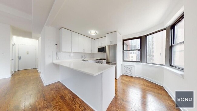Building Photo - 157e E 57th St Unit 19A Rental