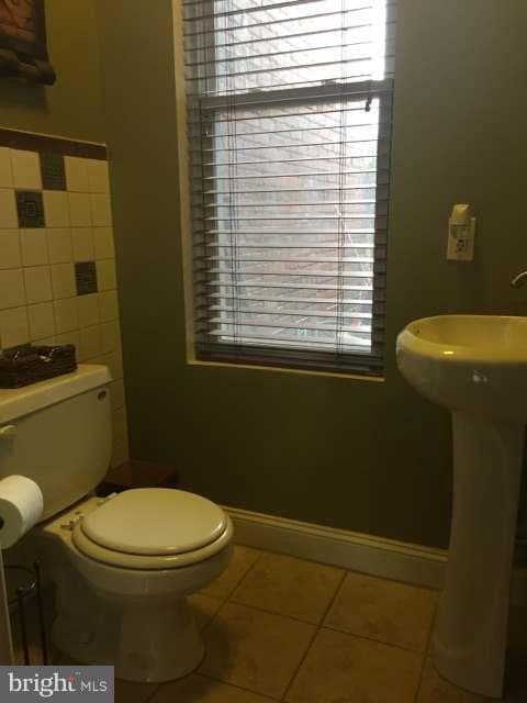 820 K St NE
