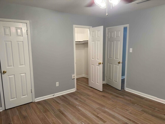 Photo - 9370 Blom Blvd