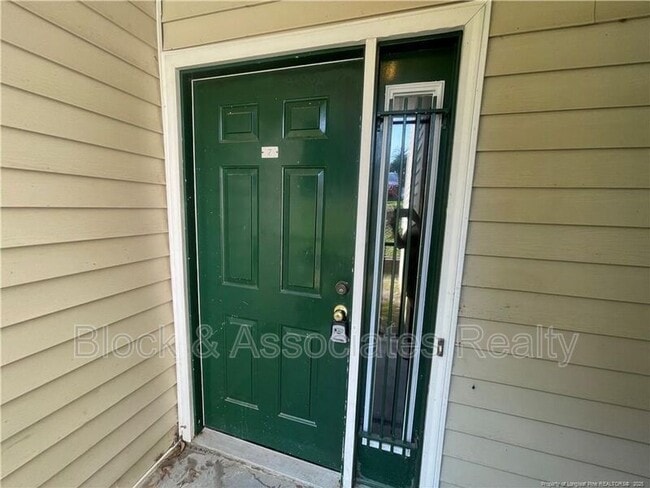 Photo - 3392 Galleria Dr