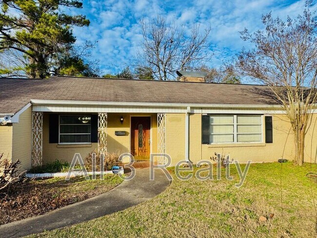 Photo - 2767 Biltmore Ave