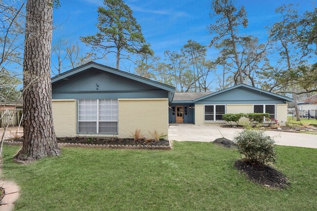 Photo - 26206 Maplewood Dr