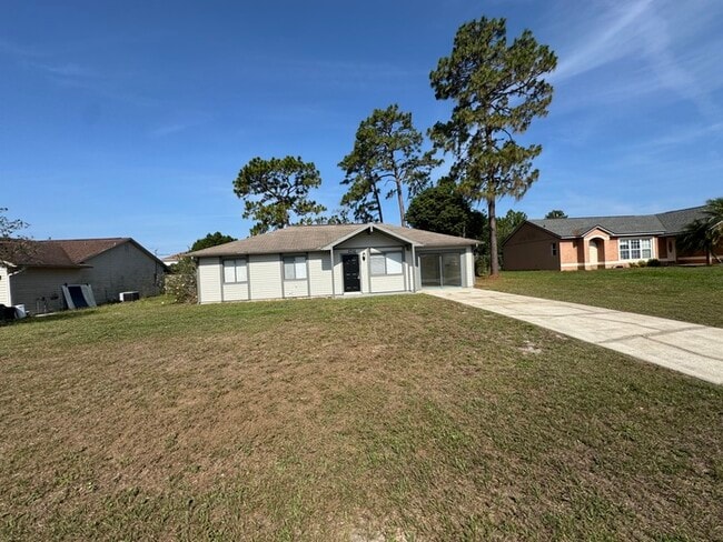 Photo - 1732 Laredo Dr House