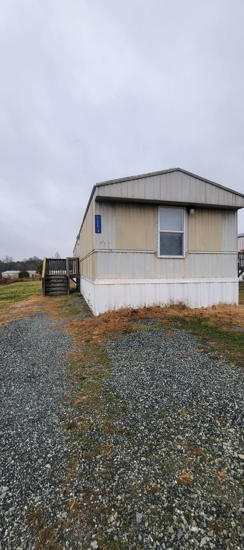 Photo - Ready to Move in