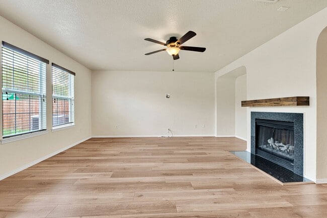 Photo - Spacious 5-Bedroom Beauty in Fox Grove – with Community Perks!