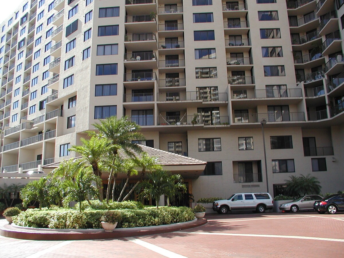 Photo - Brickell Key Two Condo