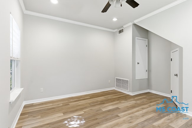 Photo - 117 Earle Taylor Ln