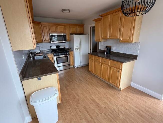 Photo - 3136 N Olcott Ave