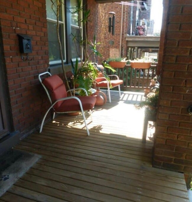 Photo - 4370 St Lawrence Ave