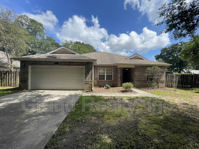Photo - 5022 Patterson Ln