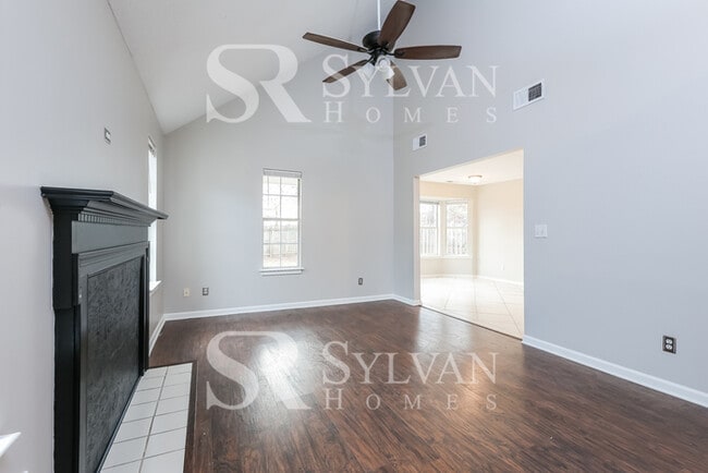 Photo - Enjoy living the good life in this 3 bedroom, 2 bathroom home