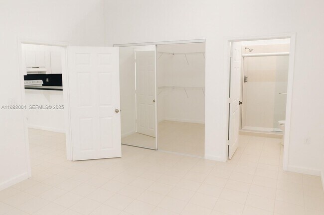 Photo - 2516 Lincoln St