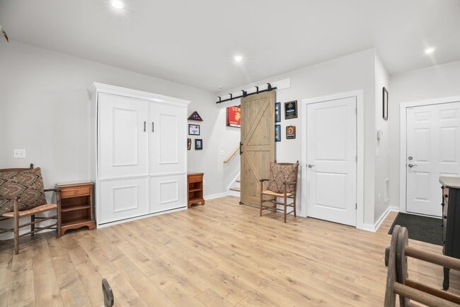 Photo - 1721 Beech Leaf St