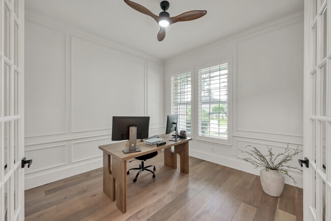 Photo - 11 Clare Point Dr