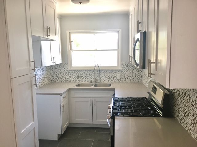 Photo - Hayworth Apartments