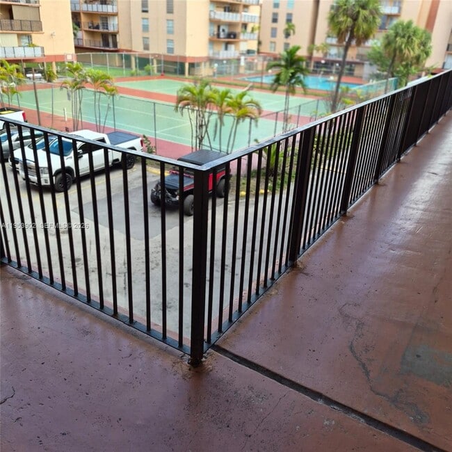 Building Photo - 1990 W 56th St Unit 1205