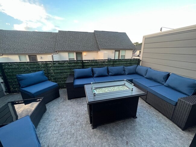 Terraza en la azotea - 15037 New Amsterdam Ln