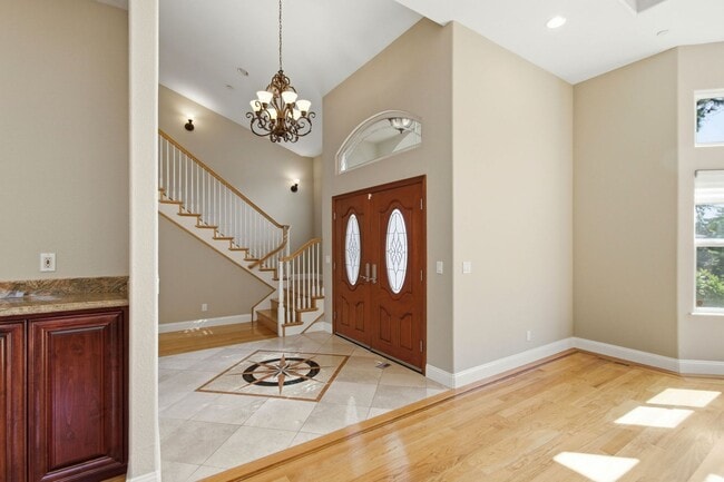 Photo - Stunning 5-Bedroom Sunnyvale Home