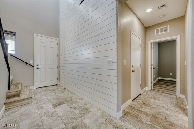 Photo - 9061 Field Maple St