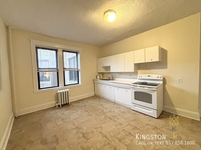 Photo - 122 Babcock St Unidad 24R