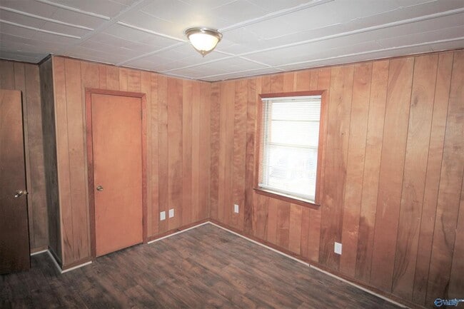 Photo - 4100 Broyles Ave SW