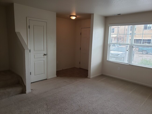 Photo - Great looking 2 bed 1.5 bath townhouse nea...