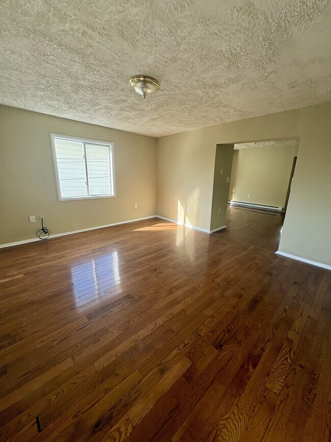 Photo - 150 S Sumner Ave