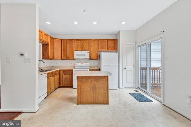 Photo - 10030 Tallahassee Pl