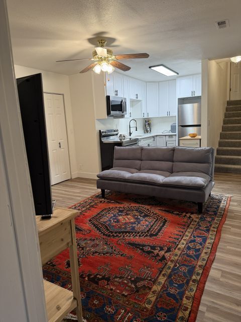 Living room - 658 Hillside Cir Unit Basement