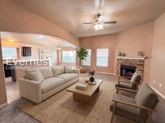 Photo - 501 W Vega Ln